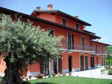 Sizzano - Villette a schiera